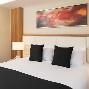 **** Hotel Diana Australia